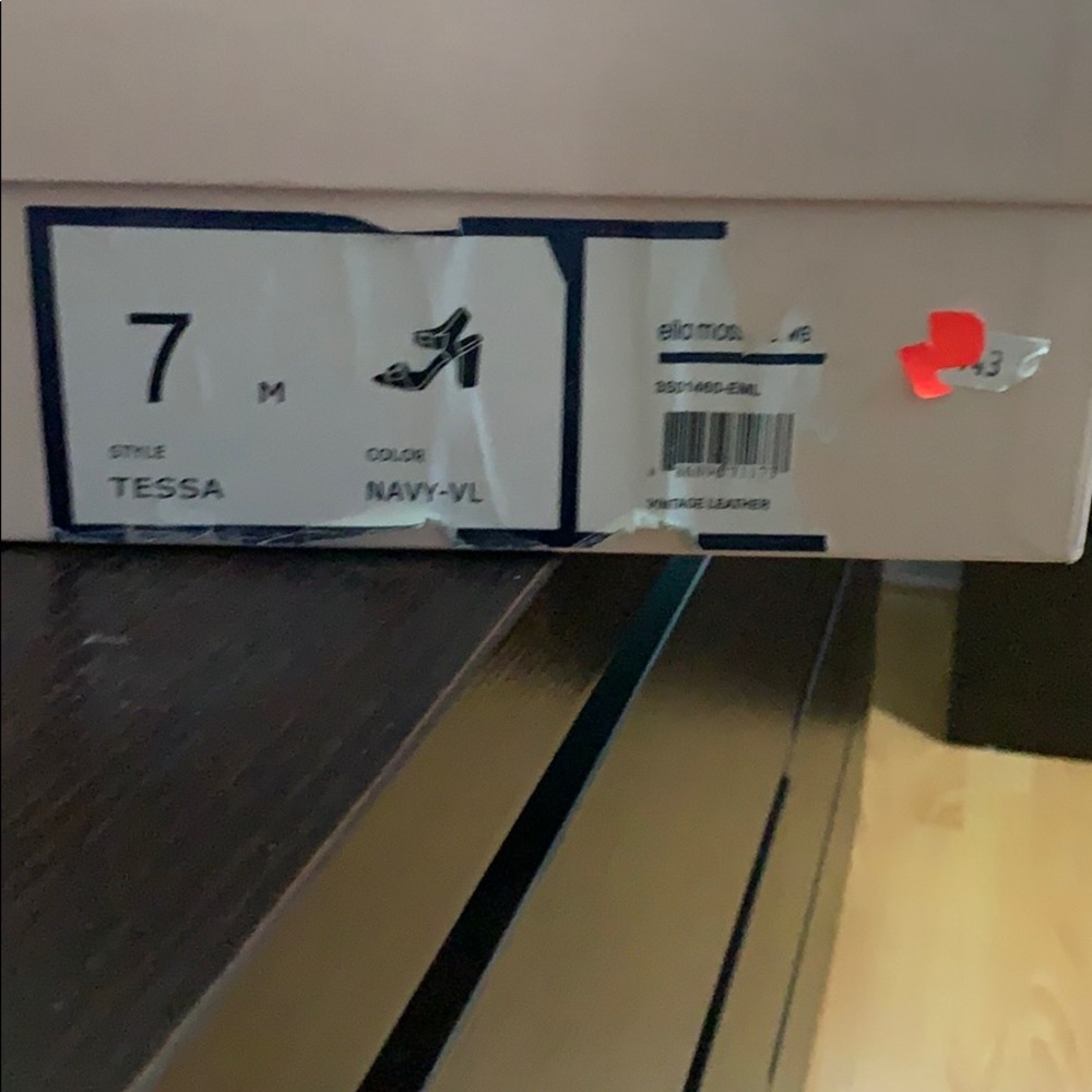 Blue Shows - image 3